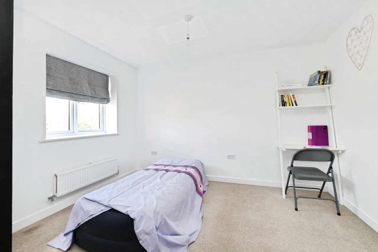 Clenshaw Path, Basildon, Essex, SS14, photo 14