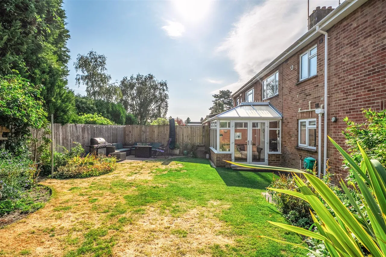 Wickfield, Devizes, SN10, photo 12