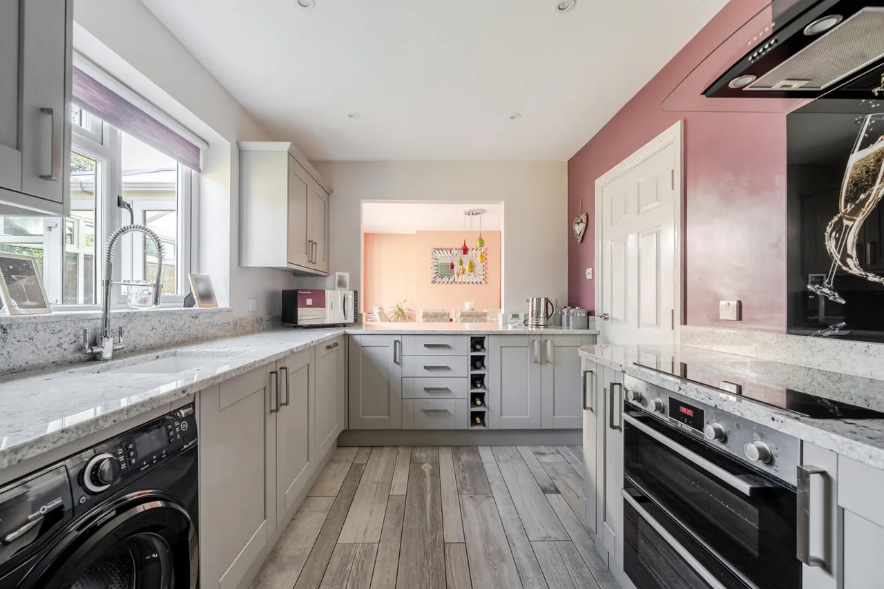 Wickfield, Devizes, SN10, photo 11