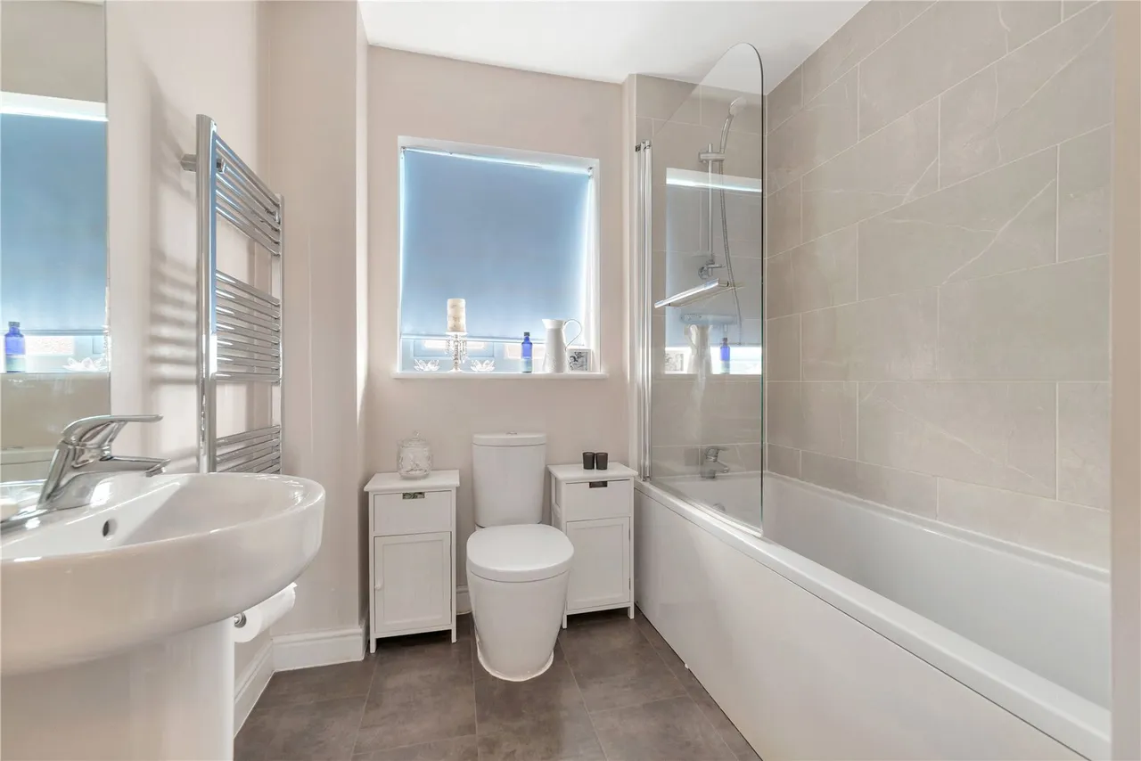 Lister Drive, Rednal, Birmingham, B45 9UD, photo 18