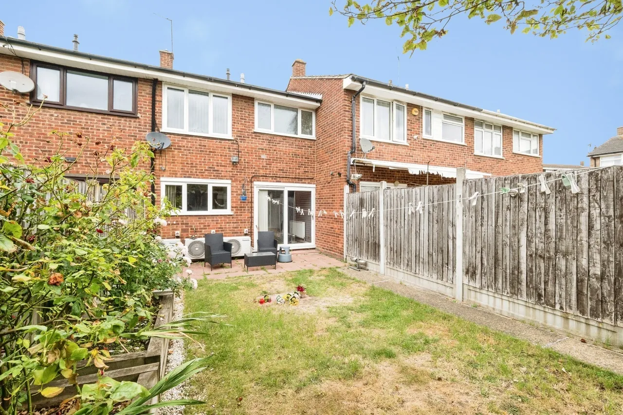 Cowdray Way, Hornchurch, RM12, photo 13