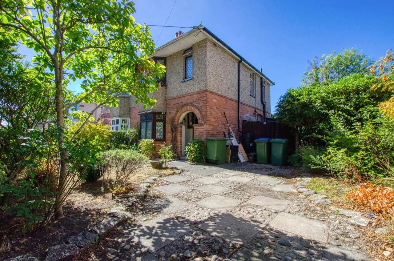 Thornhill Avenue, Southampton, SO19 6PT, photo 2