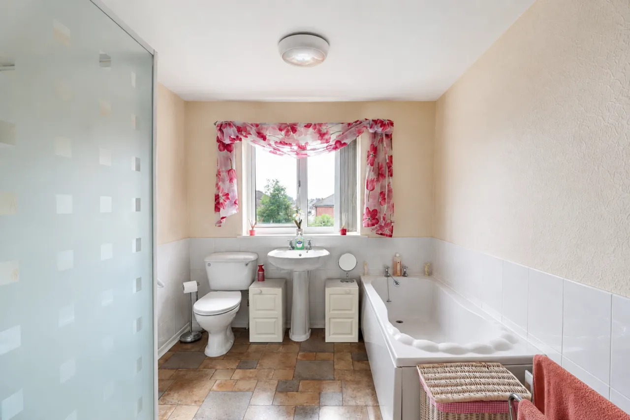 Stafford Lane, Cannock, photo 10
