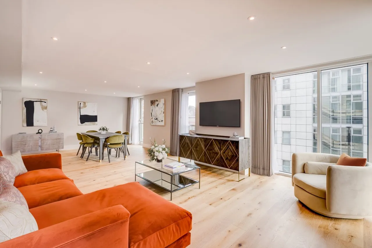 31, 219 Baker, Baker Street, Regent's Park, NW1 6XE, photo 2