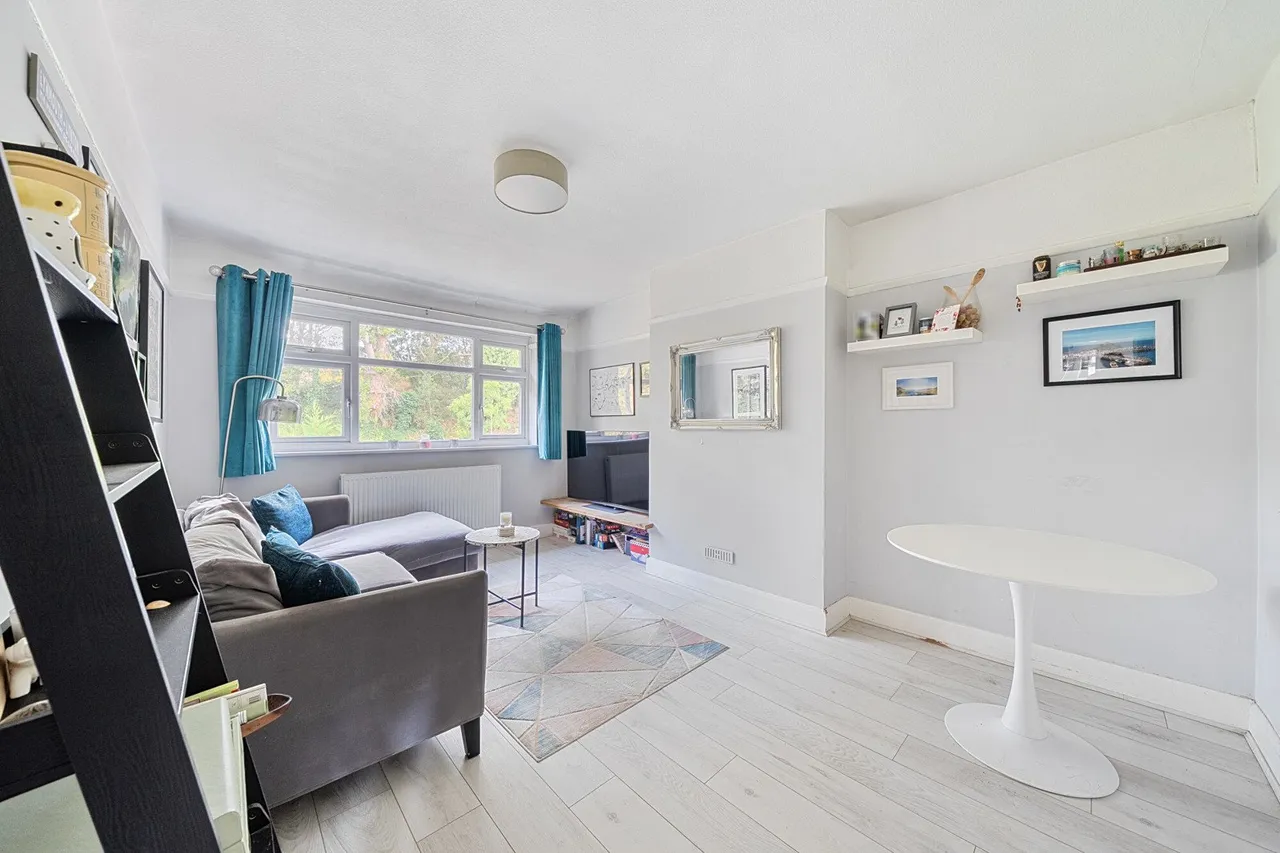 Meadowview Road, SE6, photo 12