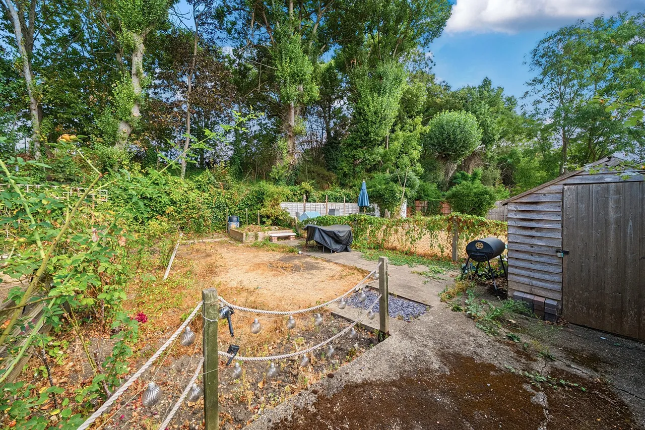 Meadowview Road, SE6, photo 14