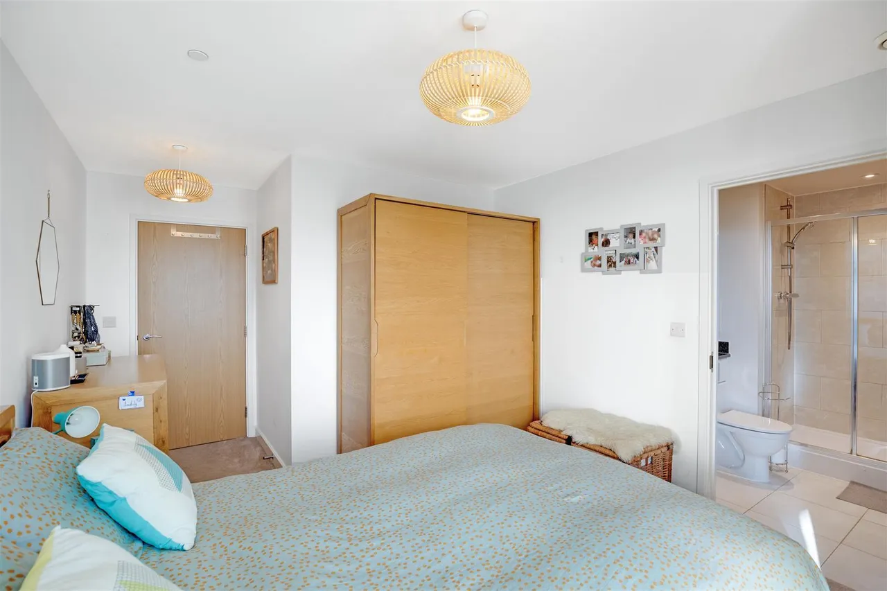 Cornmill Lane, Lewisham, SE13, photo 3