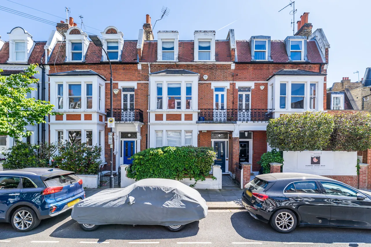 2 bed flat for sale — Hestercombe Avenue, London, SW6