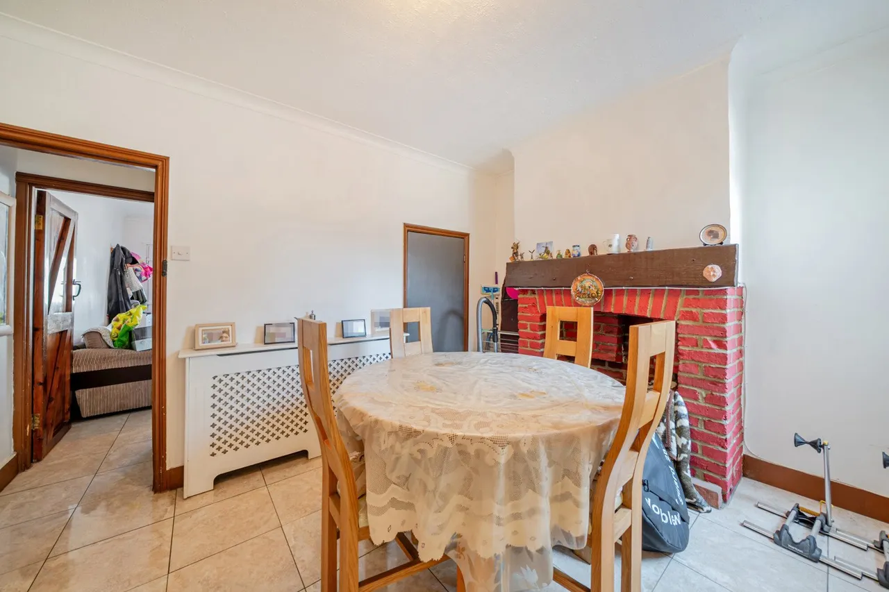 Erith Road, DA7, photo 5