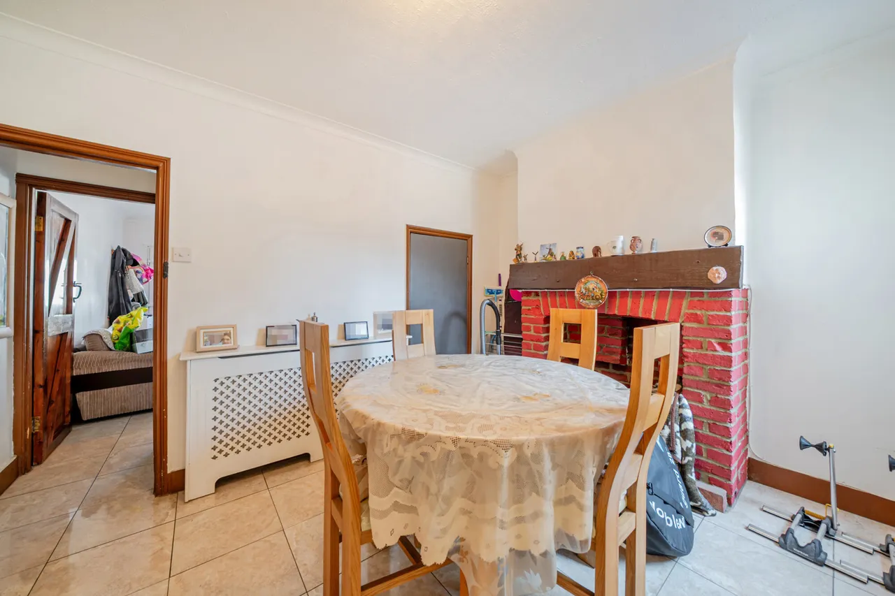 Erith Road, DA7, photo 5