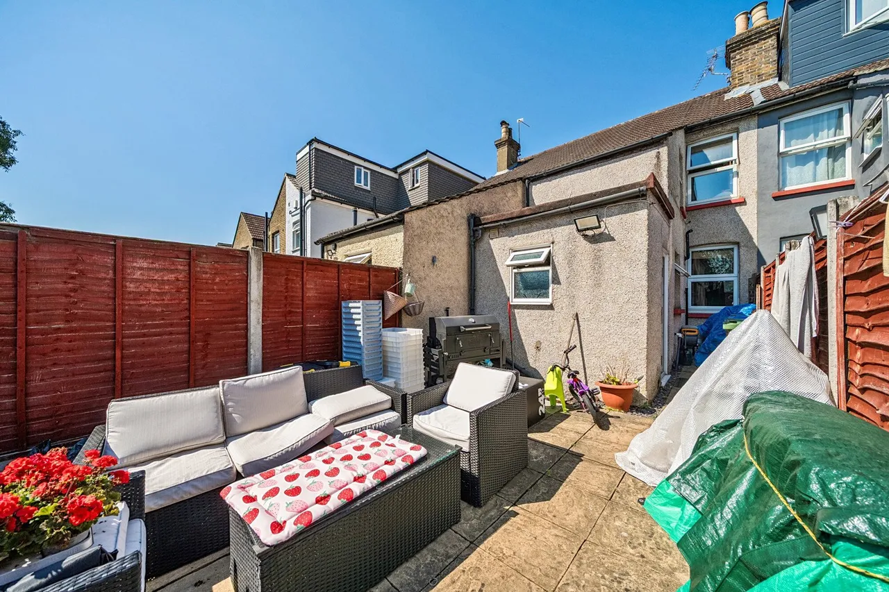 Erith Road, DA7, photo 13