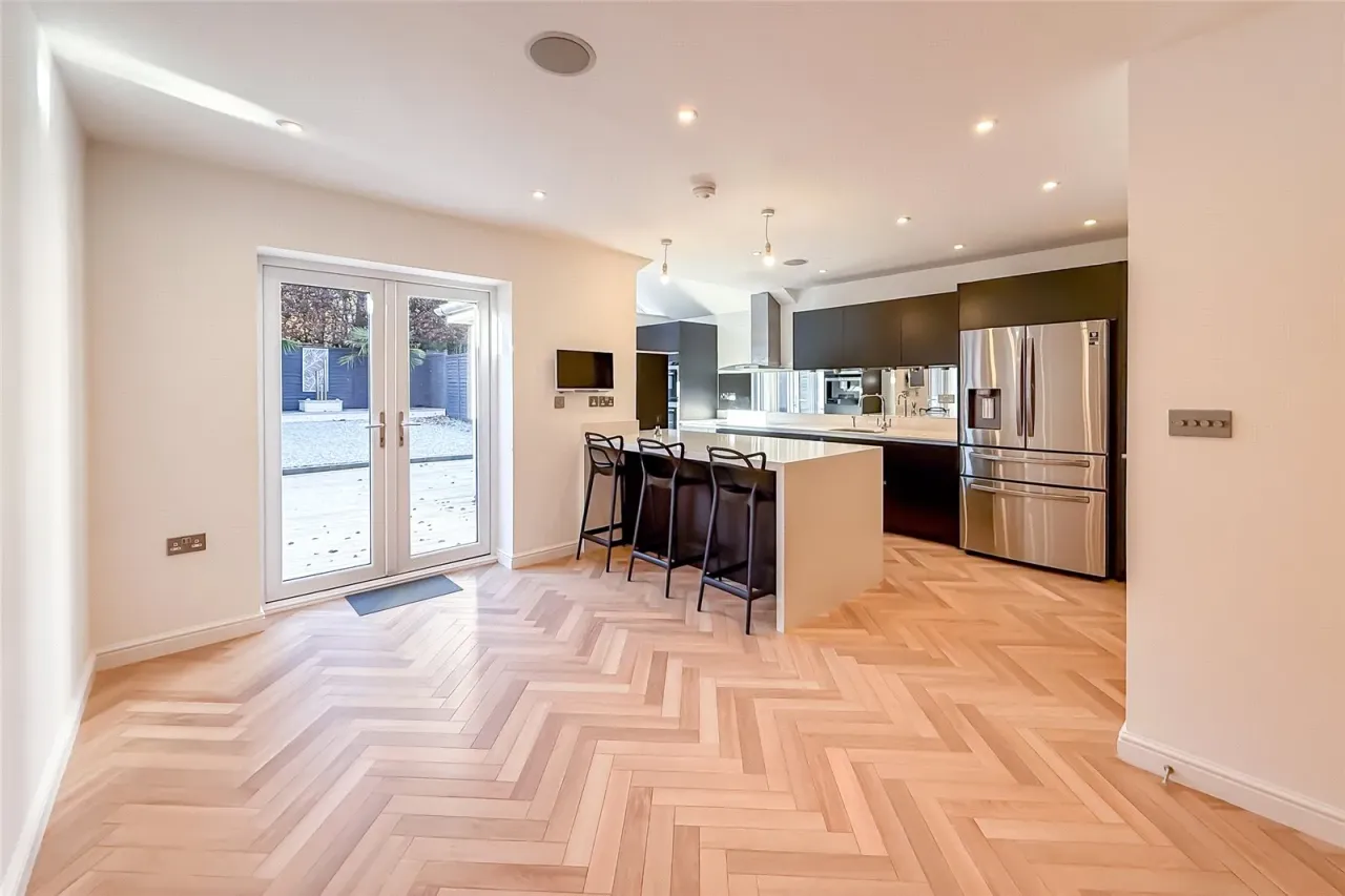 Green Lawns Close, Harpenden, Hertfordshire, AL5 3QD, photo 4