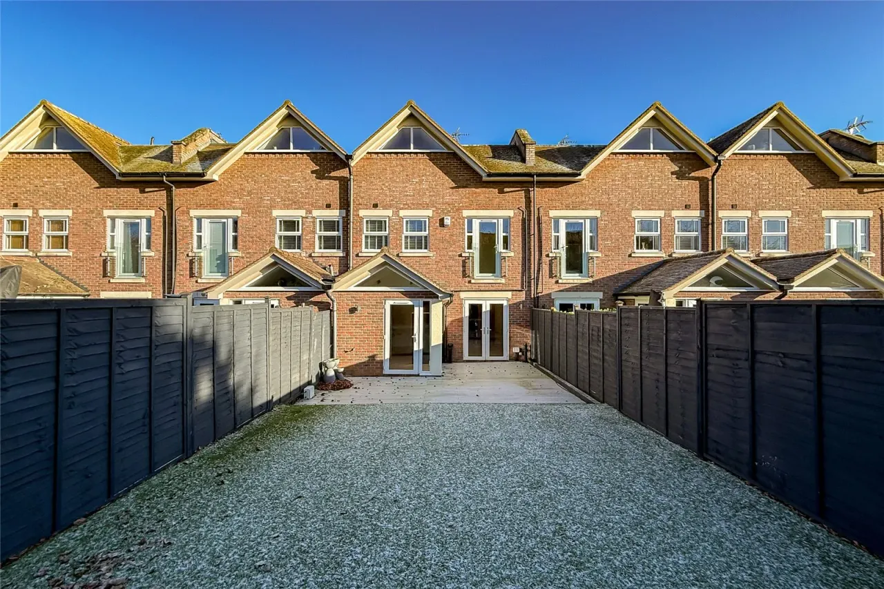 Green Lawns Close, Harpenden, Hertfordshire, AL5 3QD, photo 12