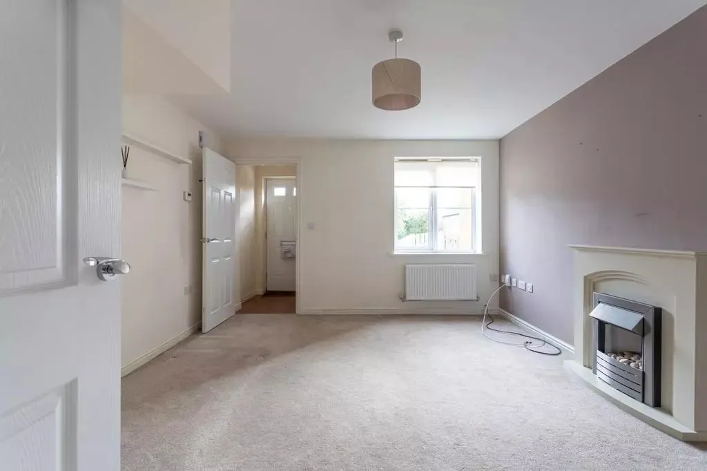 Leeds, LS14, photo 13