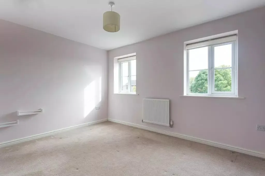Leeds, LS14, photo 11