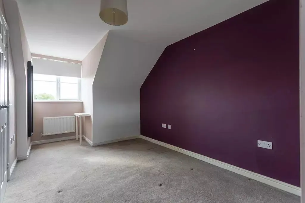 Leeds, LS14, photo 7