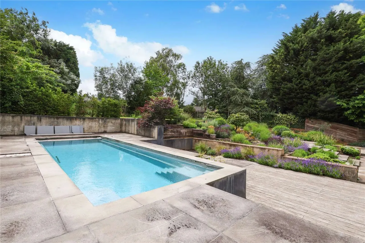 Fairfield Park, Cobham, Surrey, KT11 2HF, photo 12