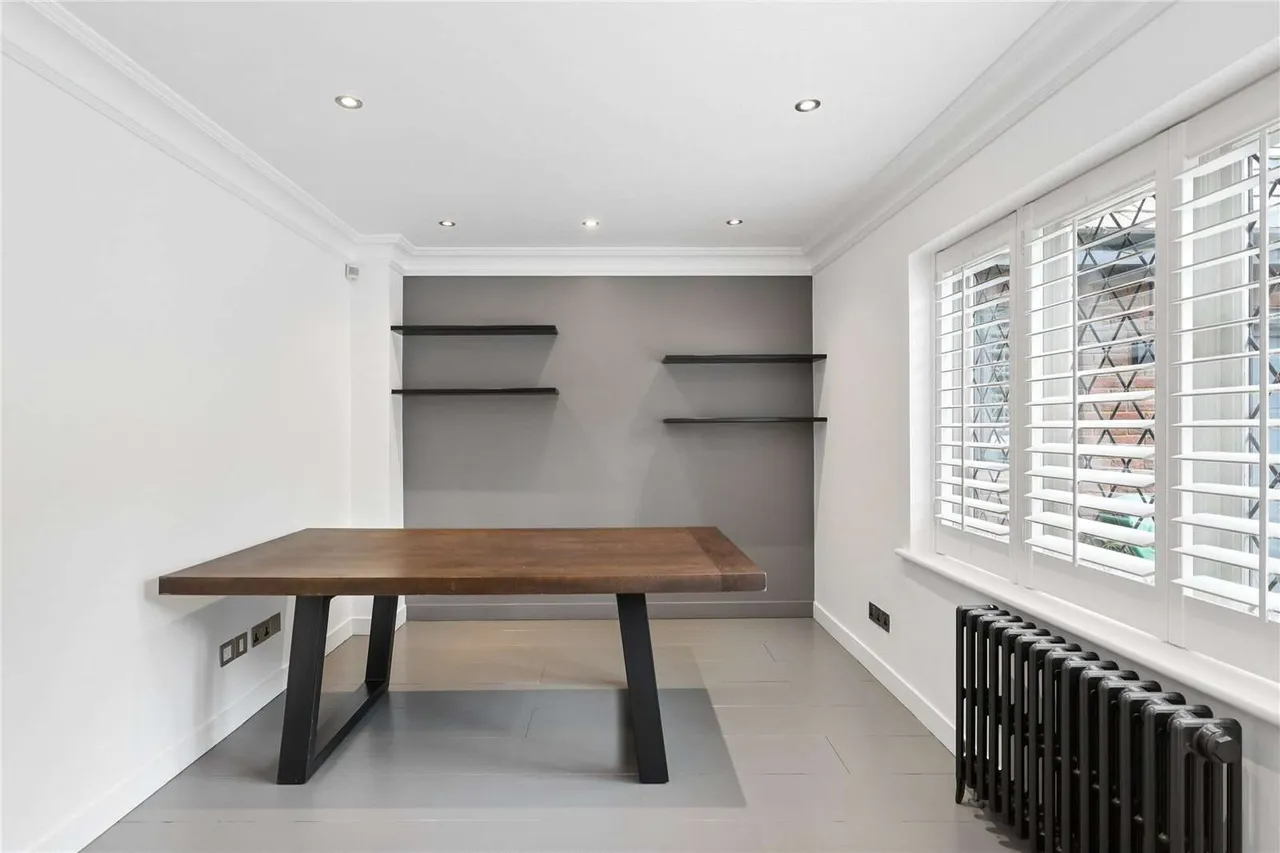 Fairfield Park, Cobham, Surrey, KT11 2HF, photo 8