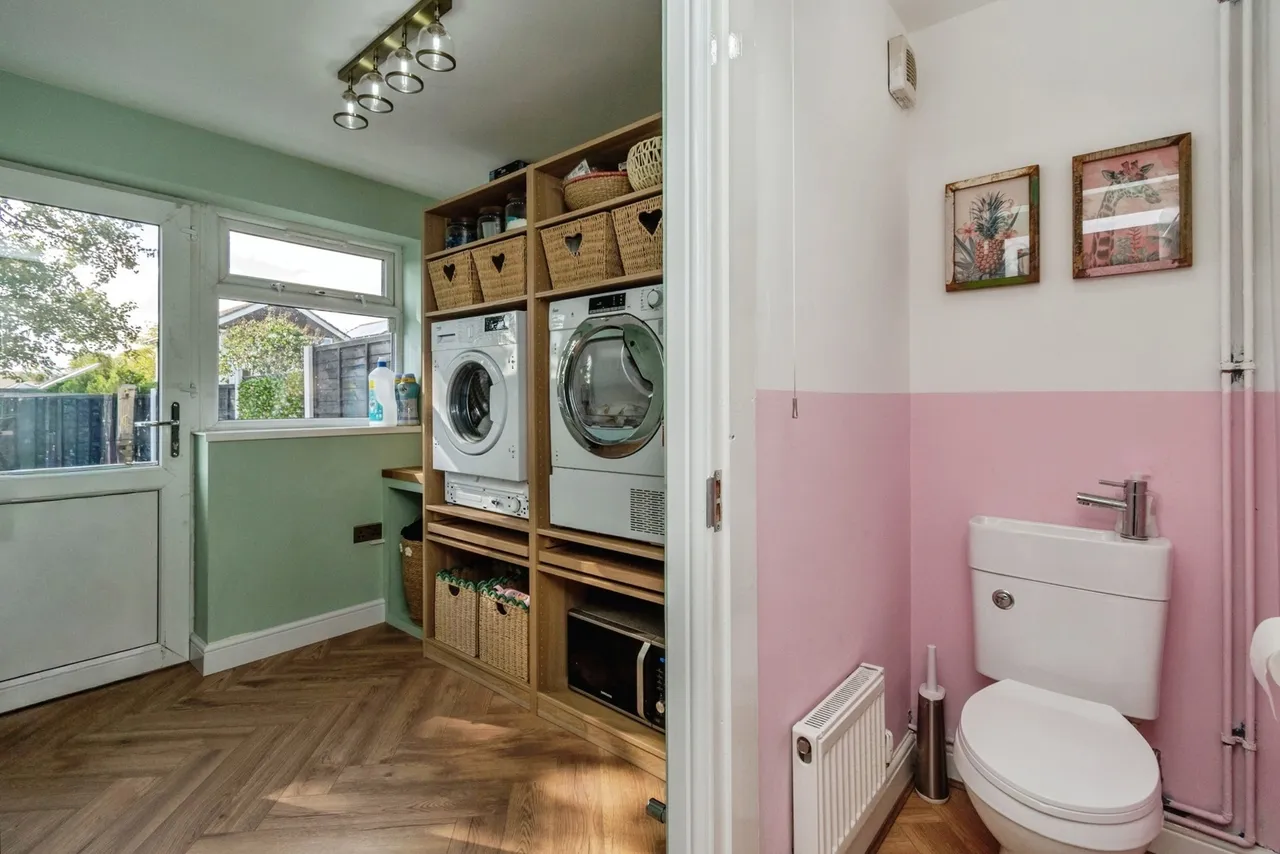 Langholm Drive, Heath Hayes, WS12, photo 7