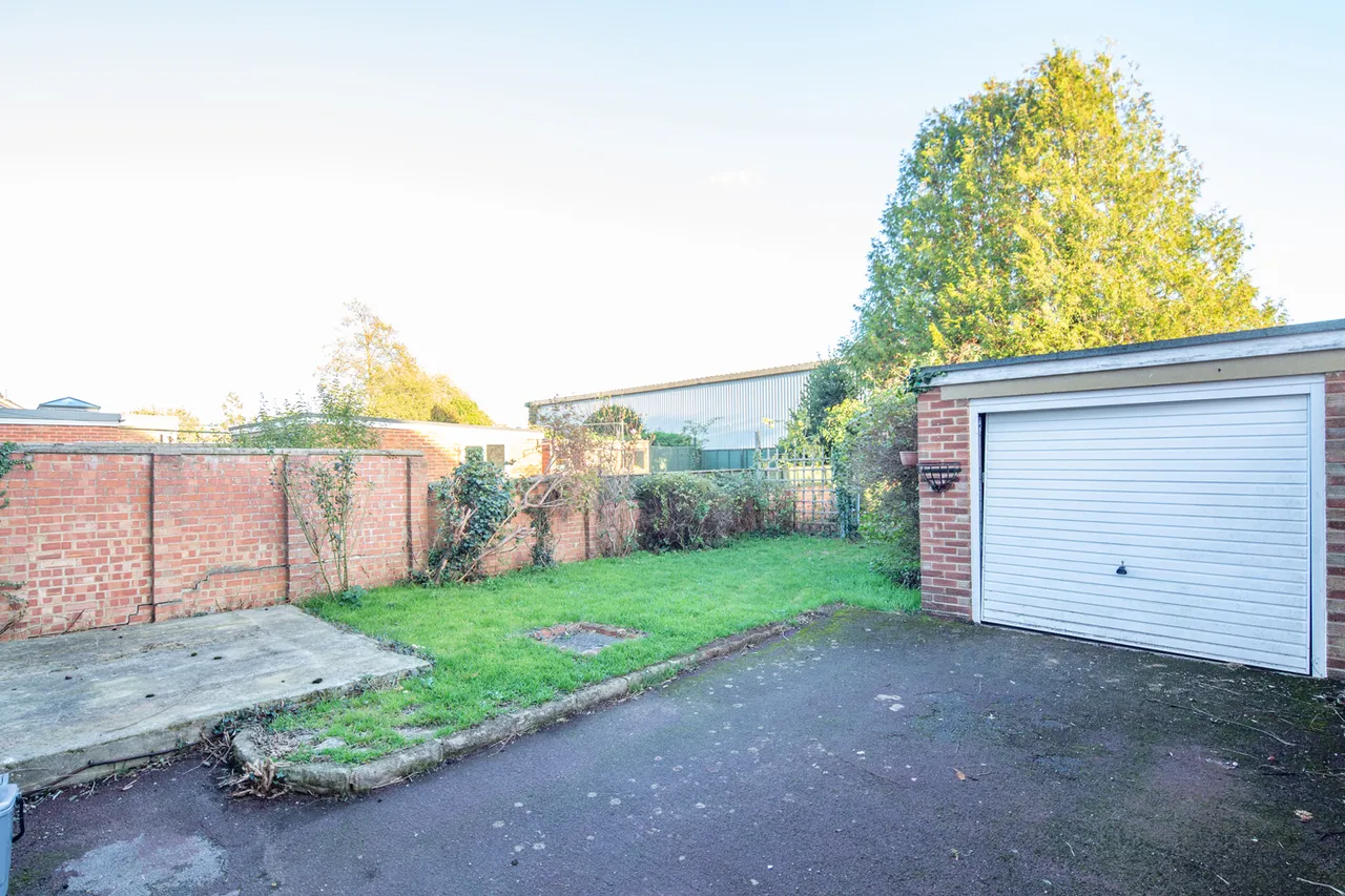 Orchard Way, Bicester, photo 21