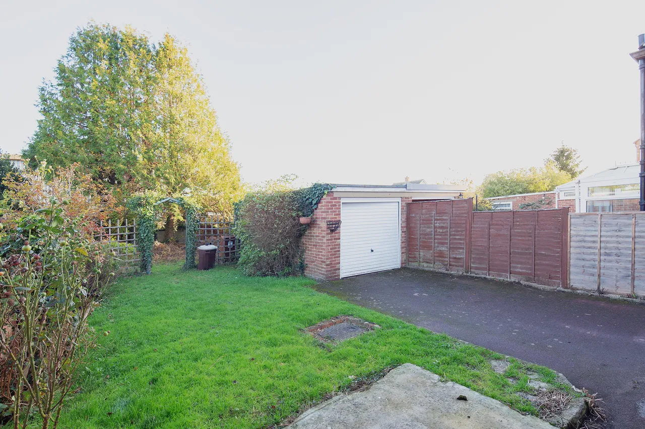 Orchard Way, Bicester, photo 20