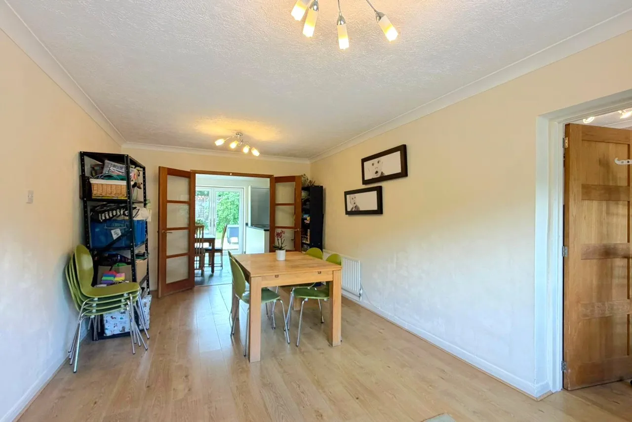 Cuthbert Road, Ash Vale, Surrey, GU12 5ES, photo 20