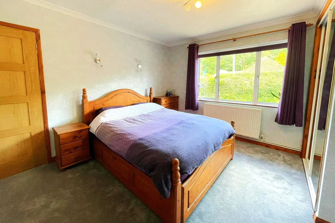 Cuthbert Road, Ash Vale, Surrey, GU12 5ES, photo 8