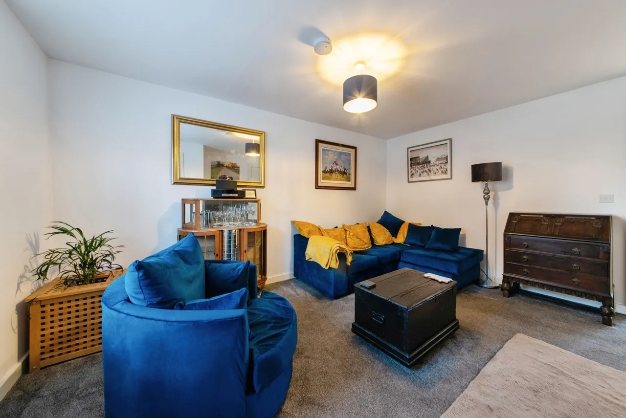 Queensway, LINCOLN, Lincolnshire, LN1, photo 2