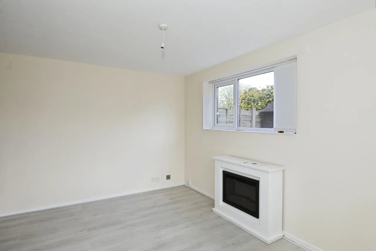 Stuart Close, Winsford, Cheshire, CW7, photo 10