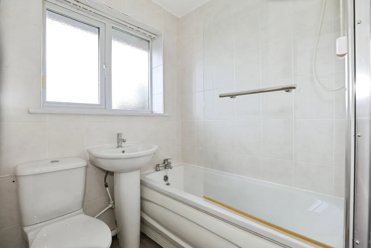 Stuart Close, Winsford, Cheshire, CW7, photo 14