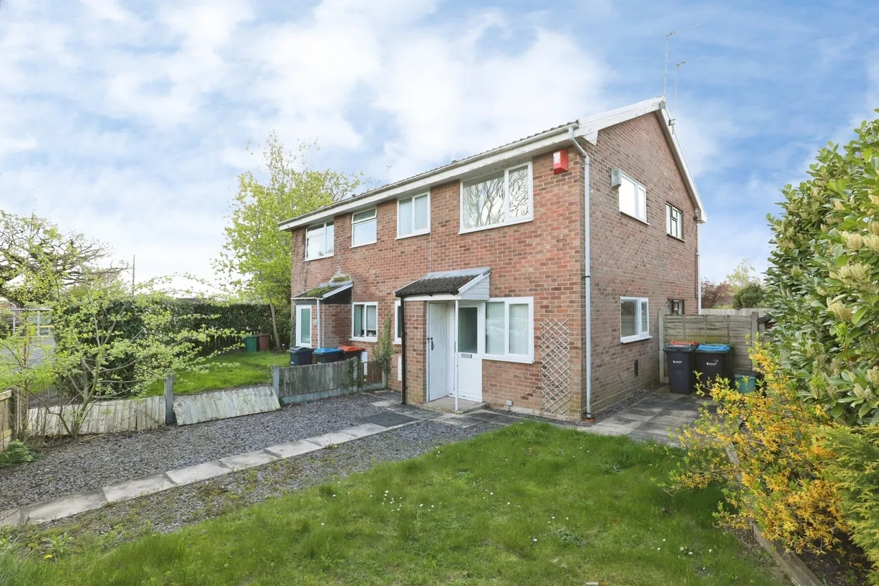 1 bed house for sale — Stuart Close, Winsford, Cheshire, CW7
