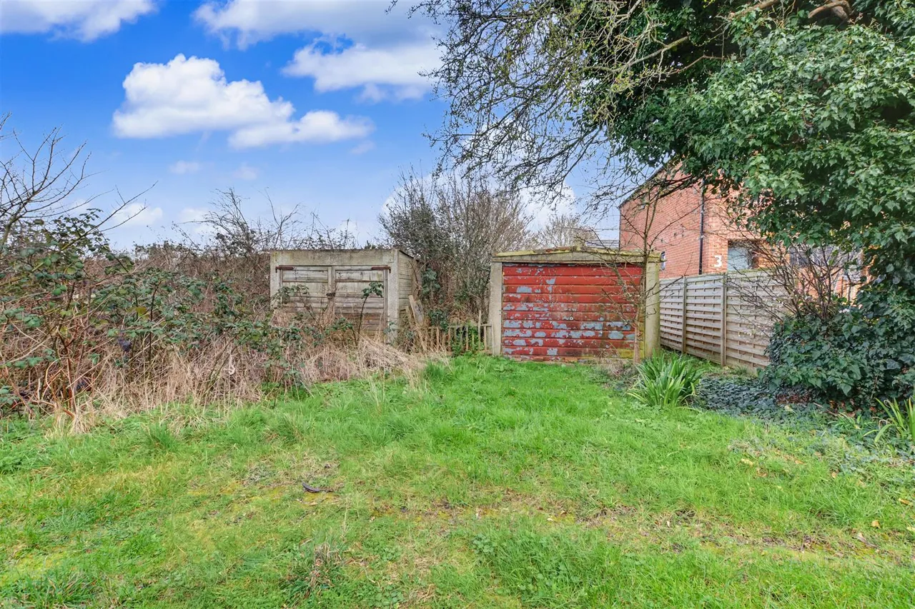 Ruddington Lane, Nottingham, NG11, photo 4