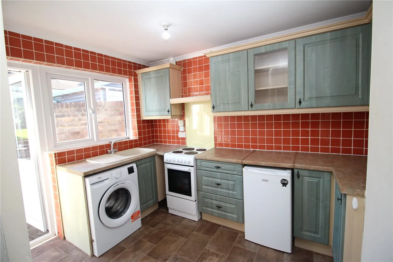 Dormans Close, Dormansland, RH7, photo 3