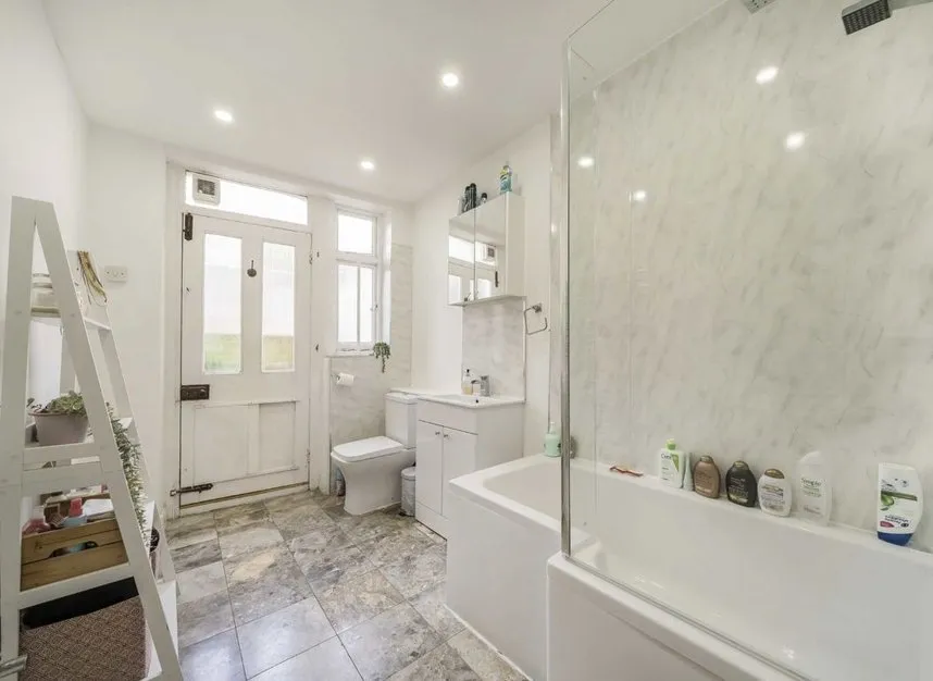 Barons Court Road, Barons Court, W14, photo 5