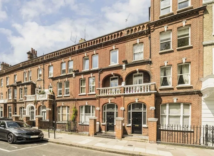 1 bed flat to rent — Barons Court Road, Barons Court, W14