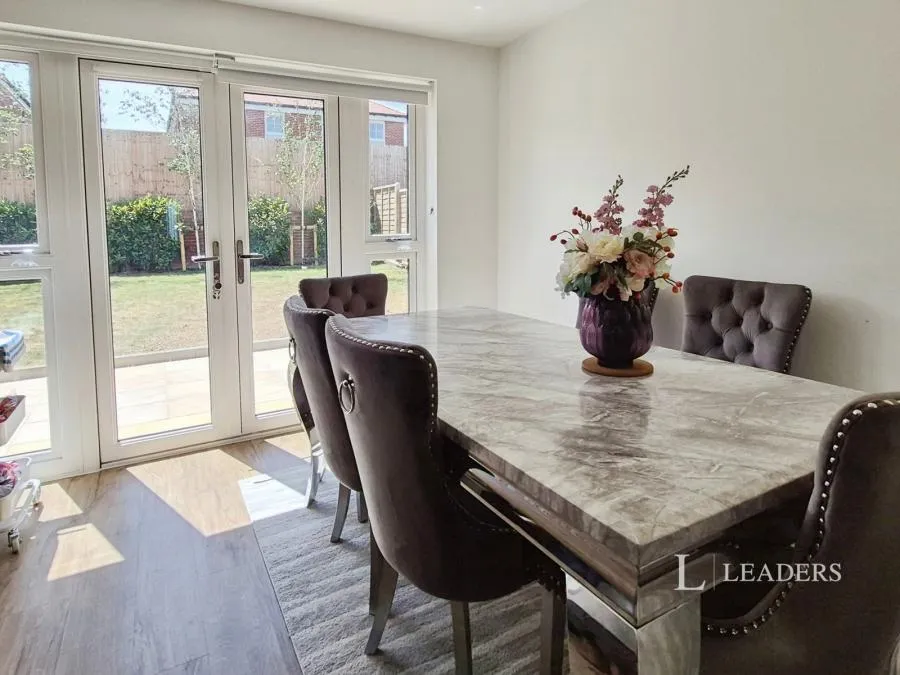 Dennis Way, Eastbourne, BN22, photo 14