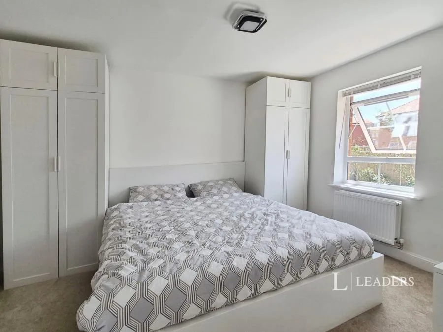 Dennis Way, Eastbourne, BN22, photo 9