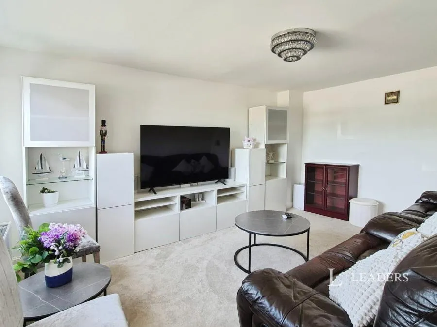 Dennis Way, Eastbourne, BN22, photo 4