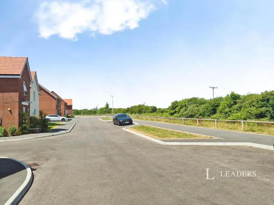 Dennis Way, Eastbourne, BN22, photo 16