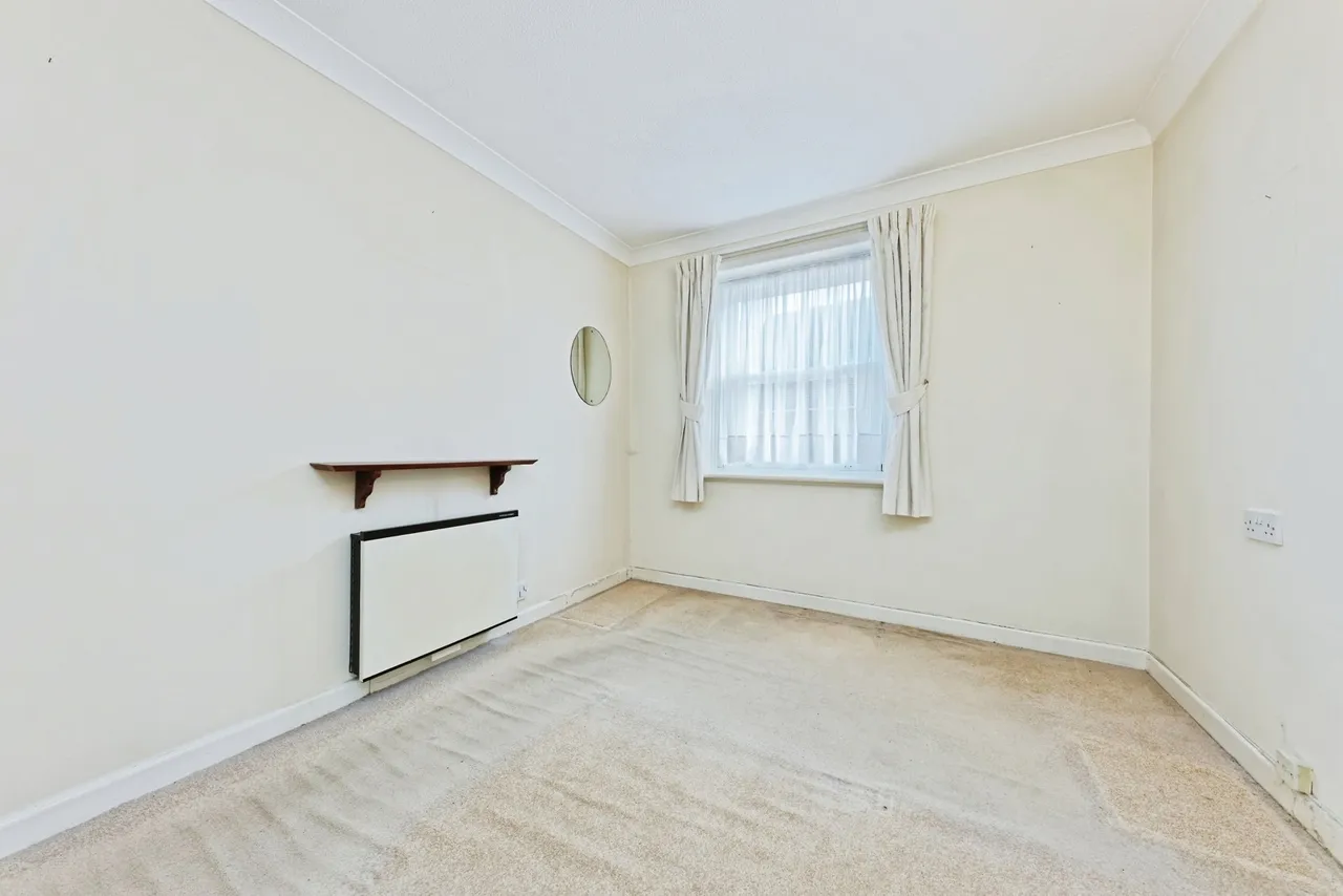 Knotts Lane, Canterbury, Kent, CT1, photo 22