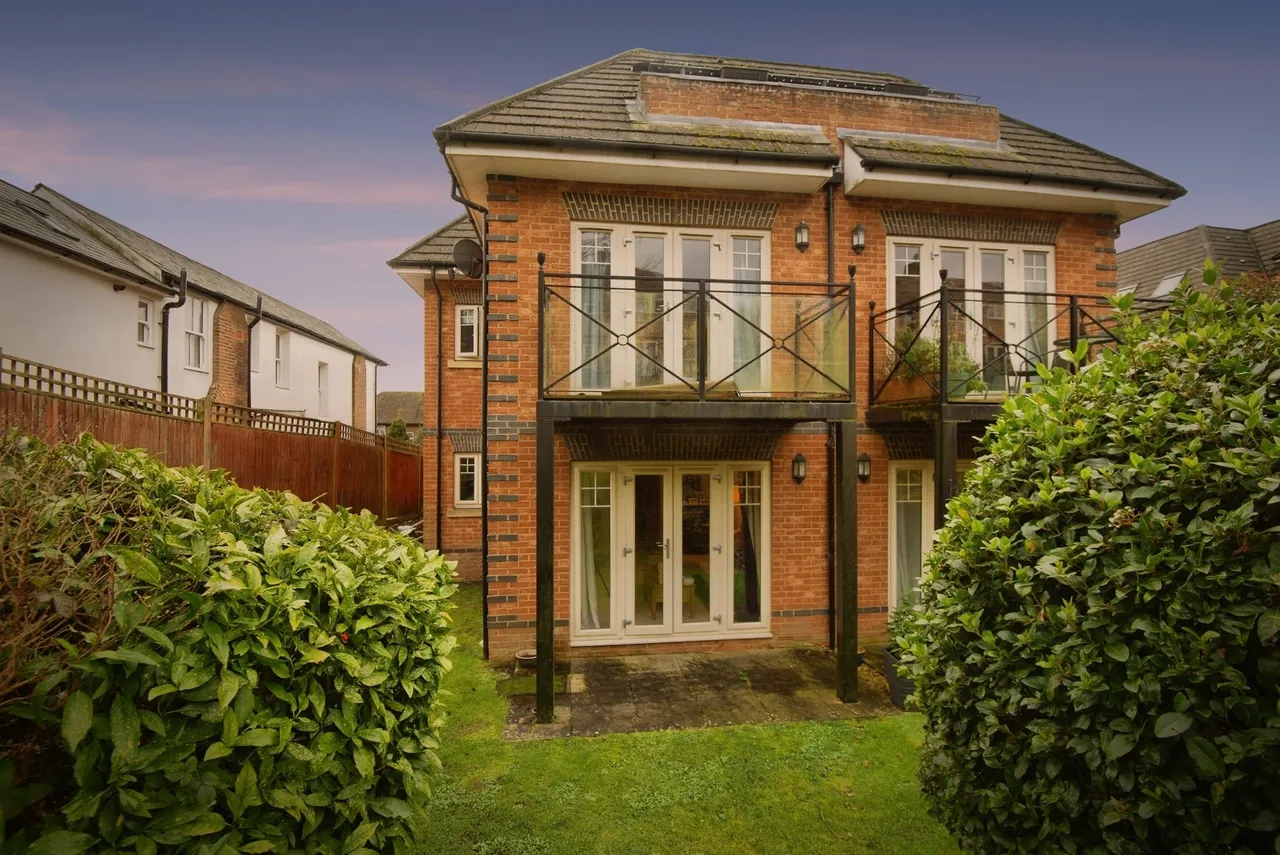 Templeside Gardens, High Wycombe, HP12, photo 4