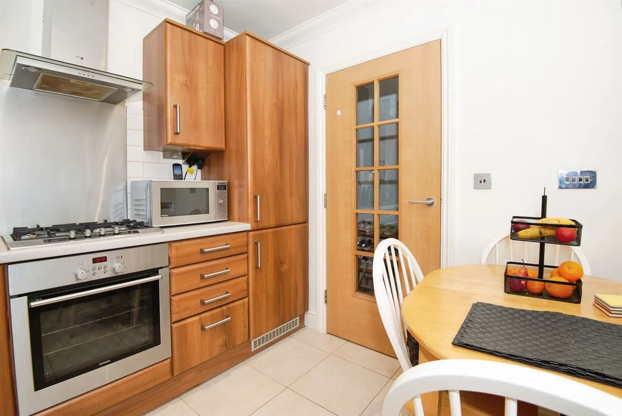 Templeside Gardens, High Wycombe, HP12, photo 10