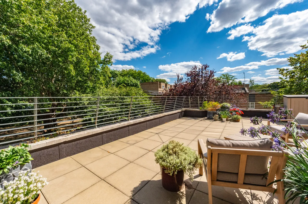 12 Percy Laurie House, 217 Upper Richmond Road, London, photo 9