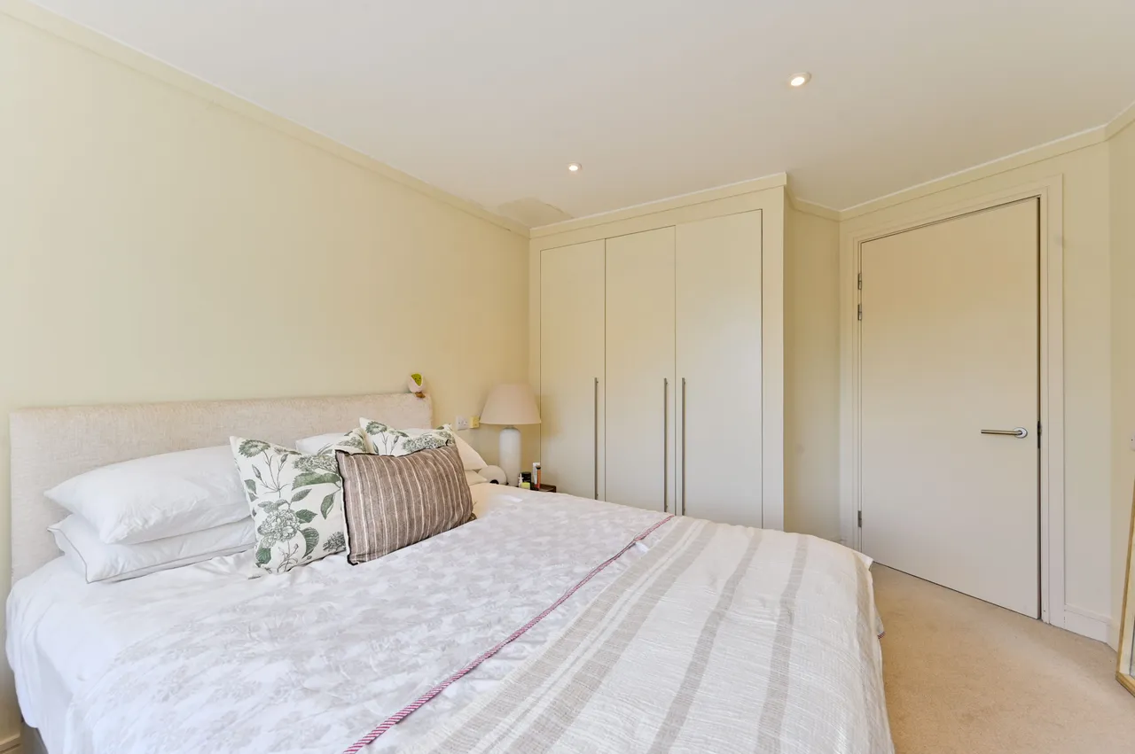 12 Percy Laurie House, 217 Upper Richmond Road, London, photo 5