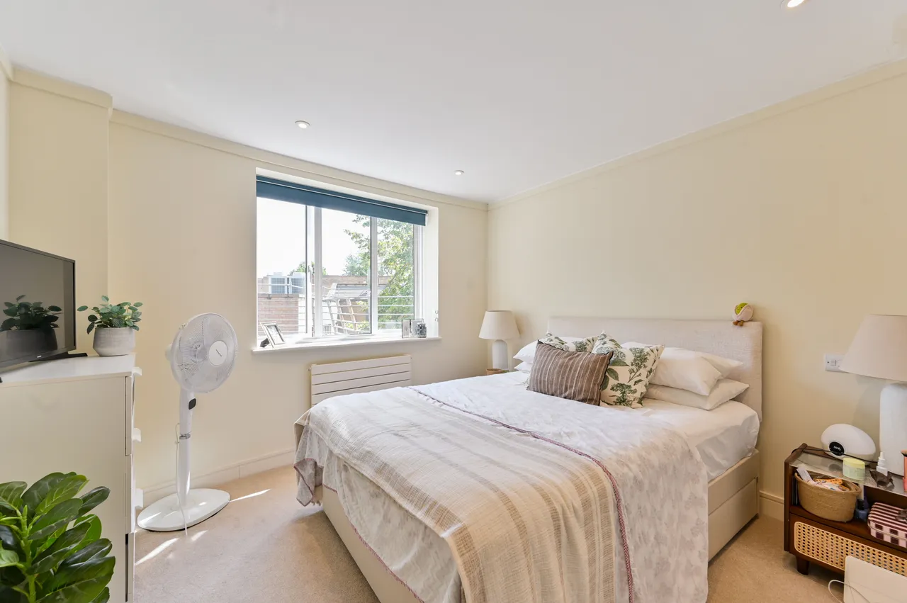 12 Percy Laurie House, 217 Upper Richmond Road, London, photo 4
