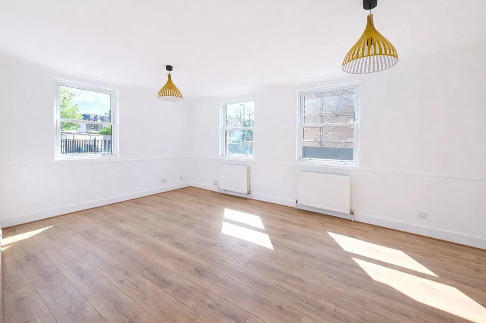 Lee High Road, London, SE13, photo 12