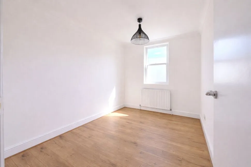 Lee High Road, London, SE13, photo 6