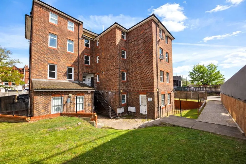 Lee High Road, London, SE13, photo 9