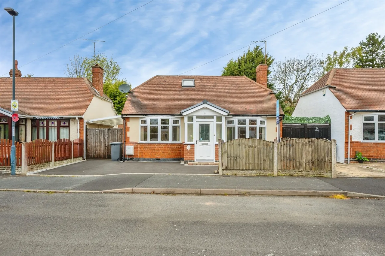 3 bed house for sale, Littleover Crescent, Littleover, DE23