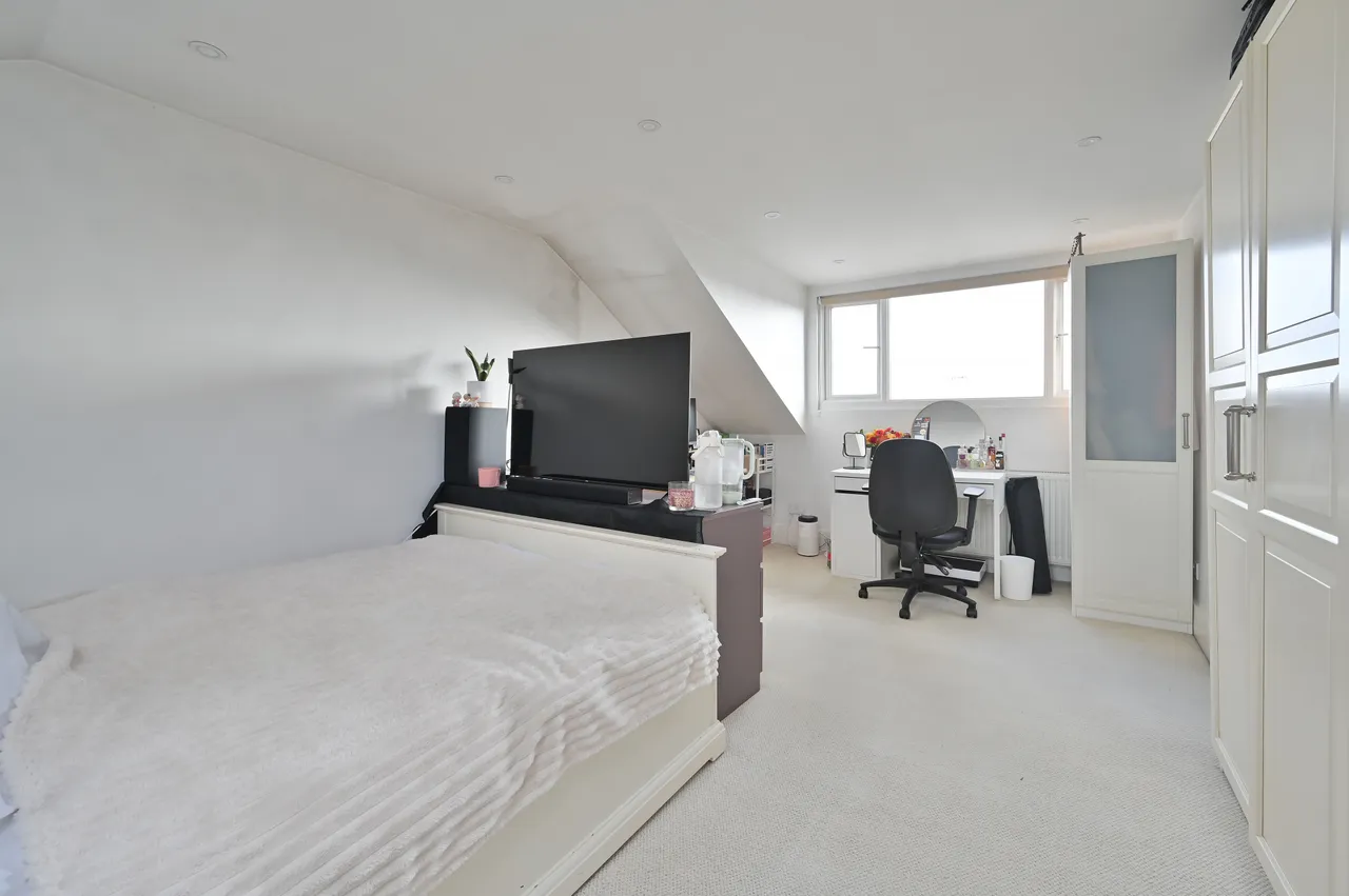 Watford, WD17, photo 6